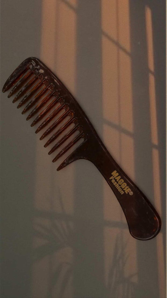 MAGGIE HAIR CONDITIONING COMB